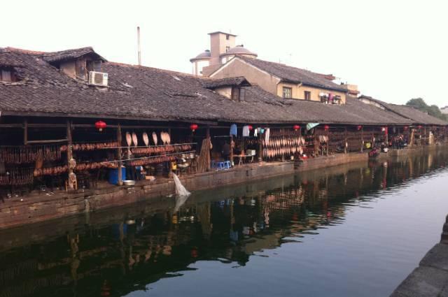 安徽凤凰申请粗过滤组件以及油浴式空气过滤装置专利，优化了发动机进气环境，提高了发动机的工作性能