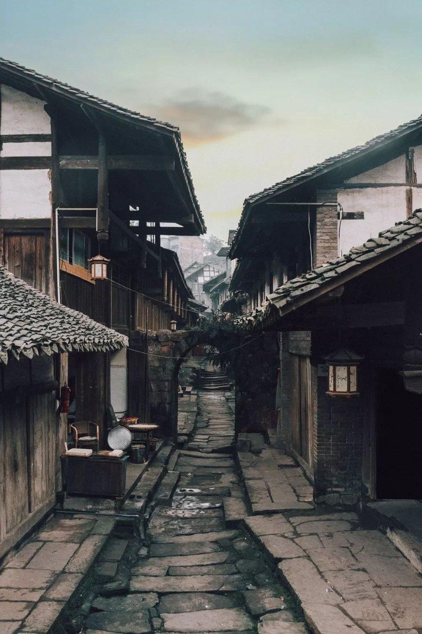 家里买什么床比较好？“铁艺床”时髦又实用，如今越来越流行了